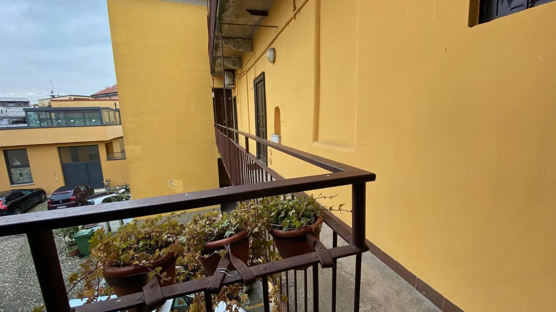 Apartment Monolocale Morimondo 1 Milan