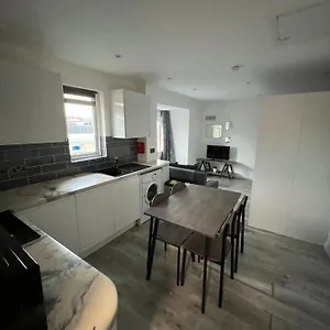 lovely-apartment-for-2-or-4-people-bermondsey.cambridgehotelsuk.com/